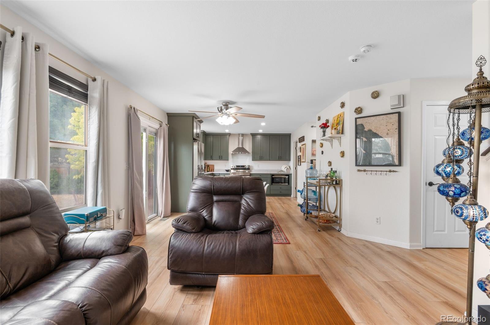 MLS Image #4 for 4452 e 94th drive,thornton, Colorado