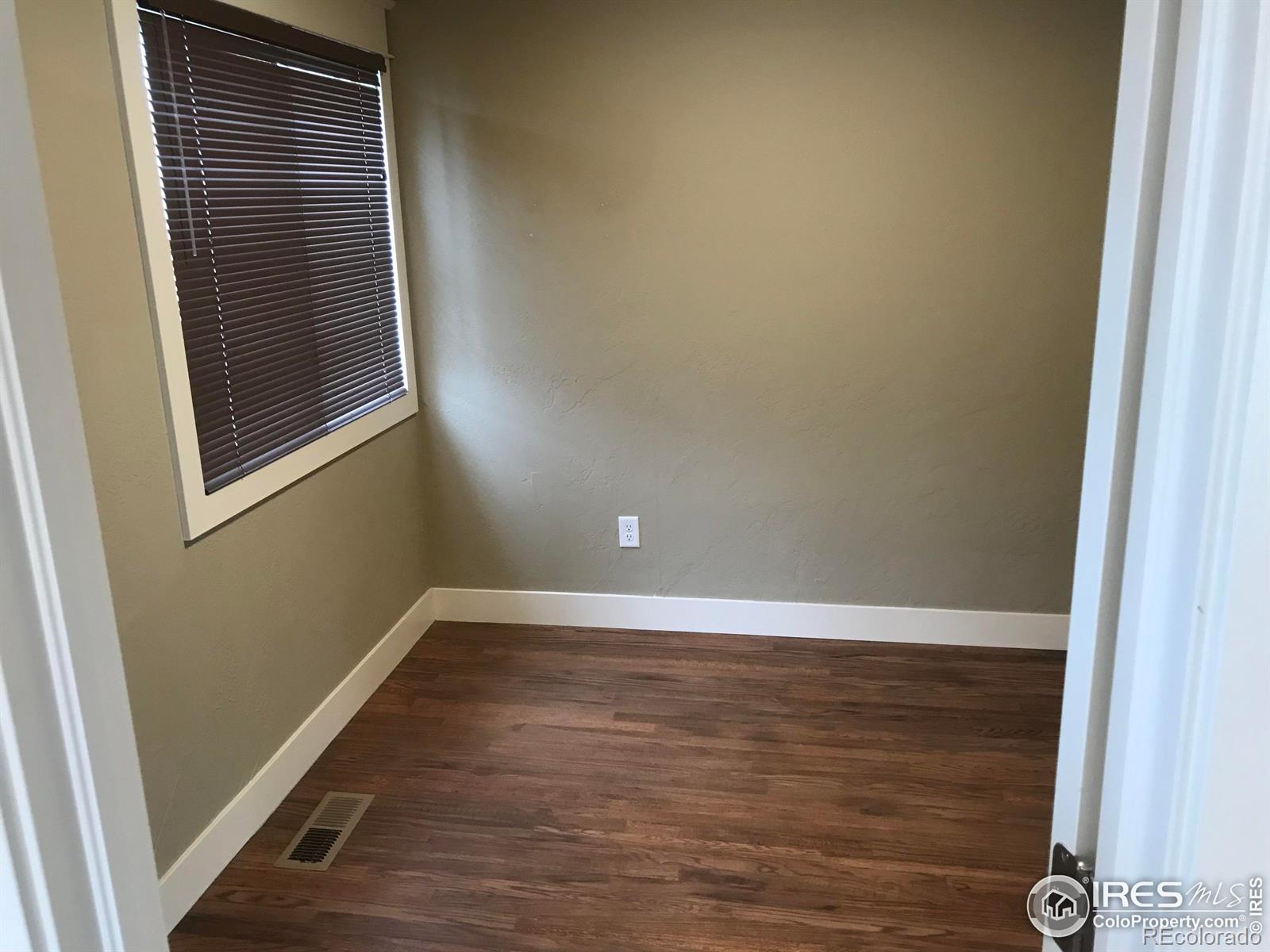 MLS Image #4 for 303  17th avenue,longmont, Colorado