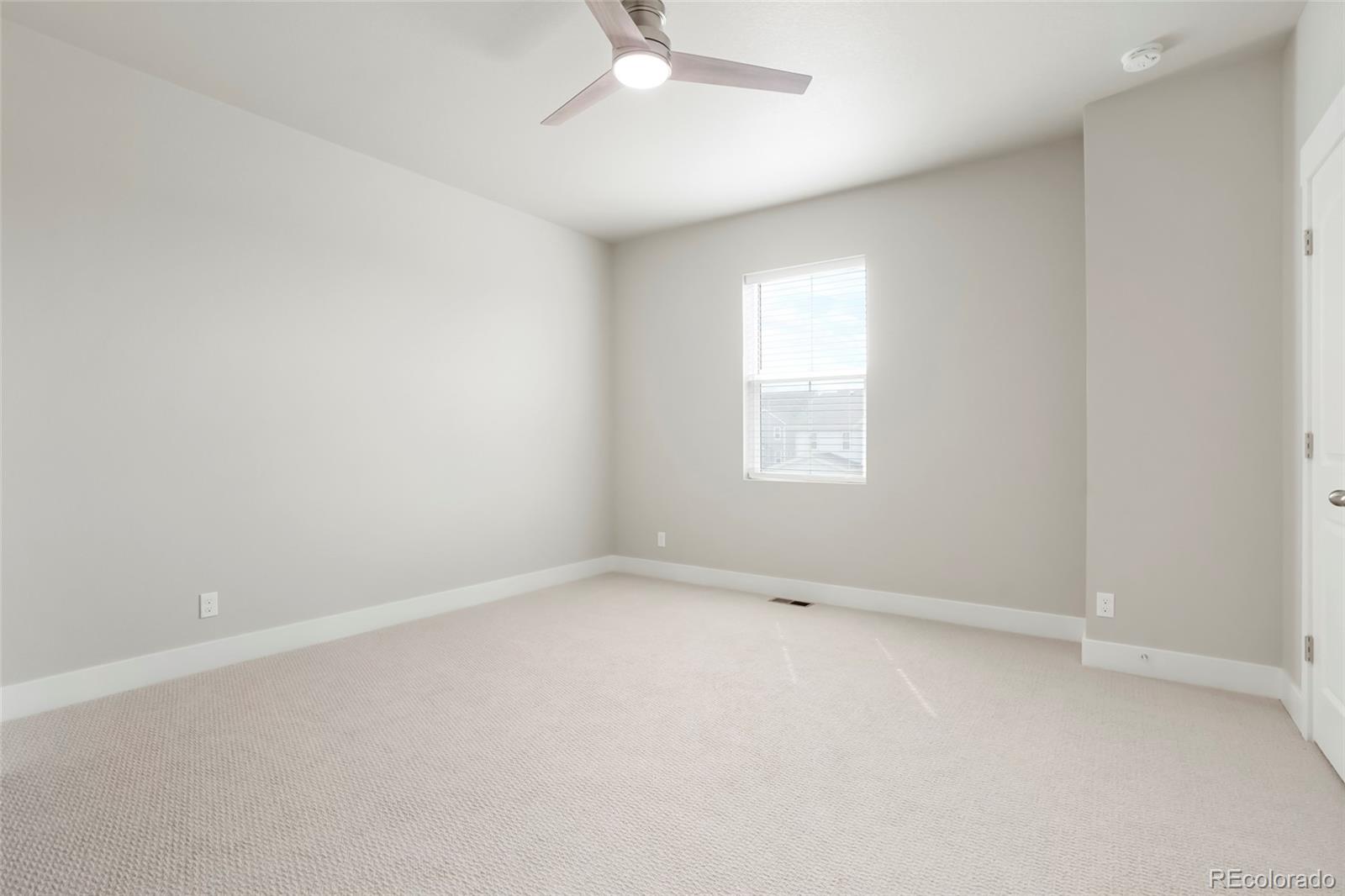 MLS Image #17 for 21209 e 62nd avenue,aurora, Colorado