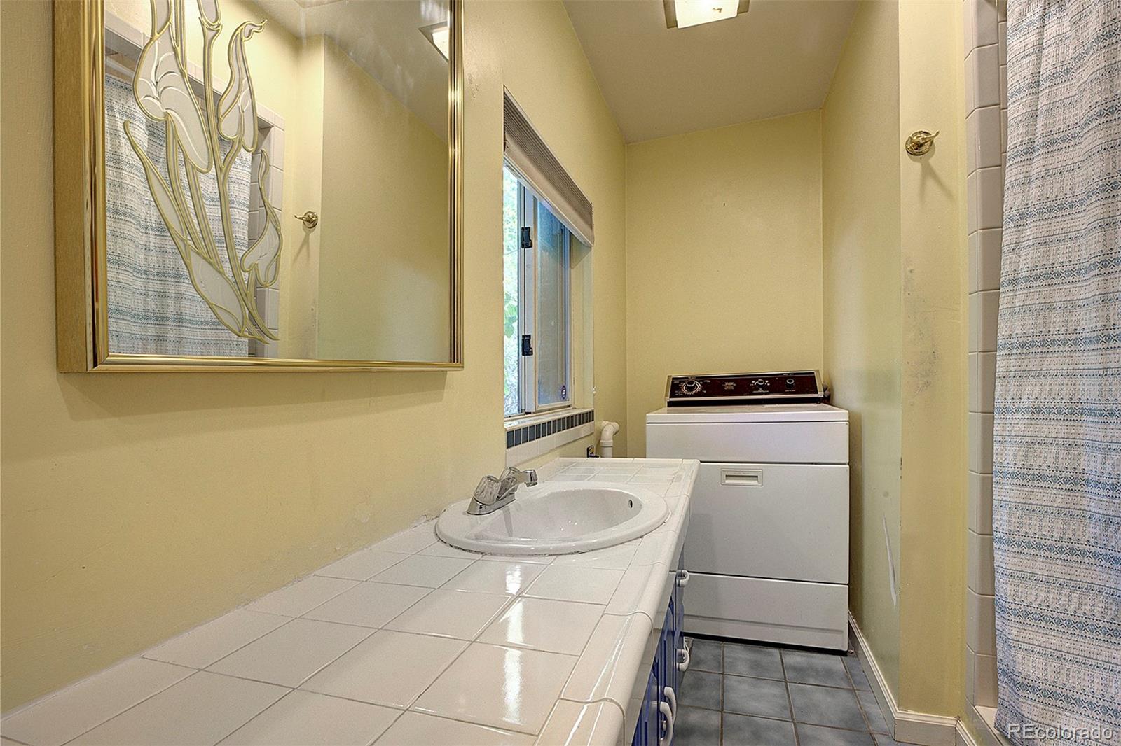 MLS Image #16 for 1339  quince street,denver, Colorado