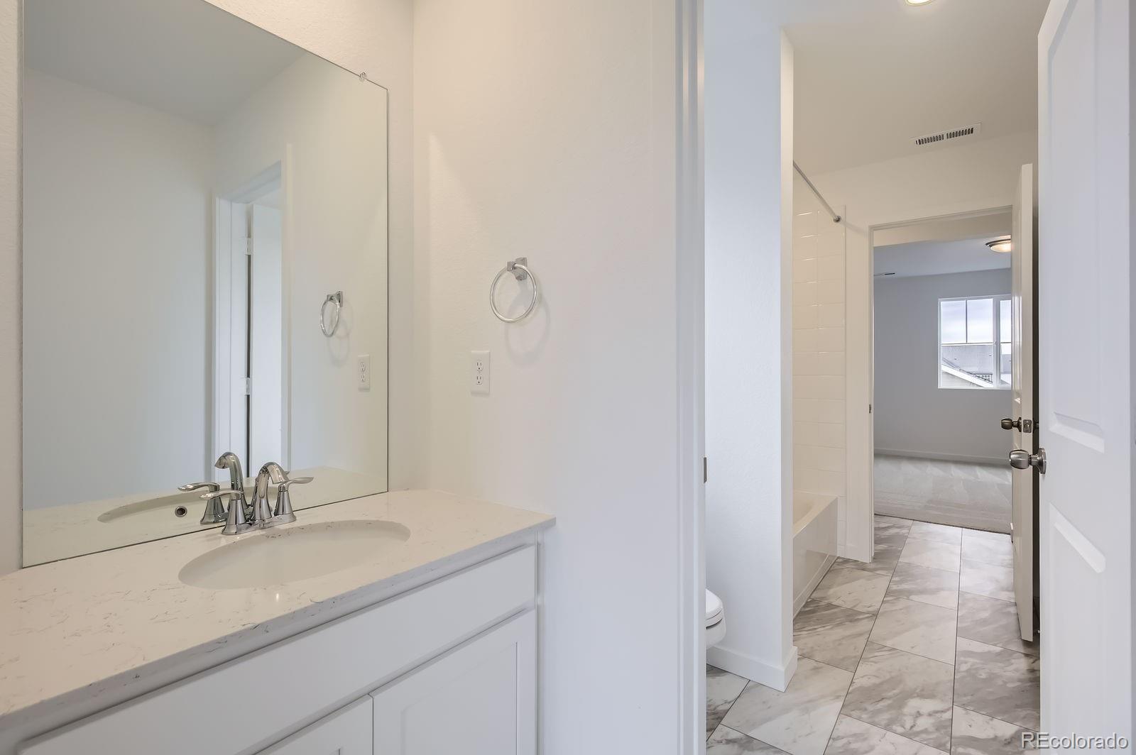 MLS Image #10 for 4154  amanda drive,johnstown, Colorado