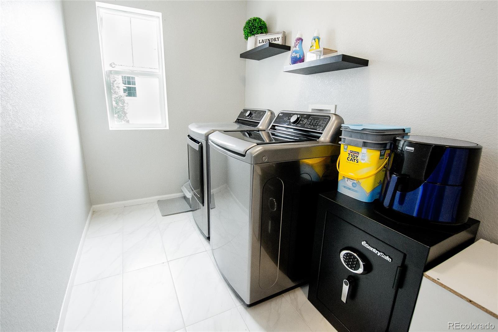 MLS Image #19 for 1786  quartz street,castle rock, Colorado