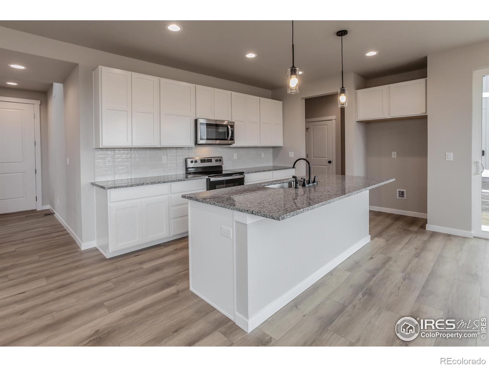 MLS Image #8 for 1219  105th ave ct,greeley, Colorado