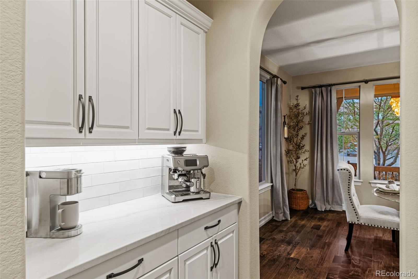 MLS Image #15 for 9797  sunset hill circle,lone tree, Colorado