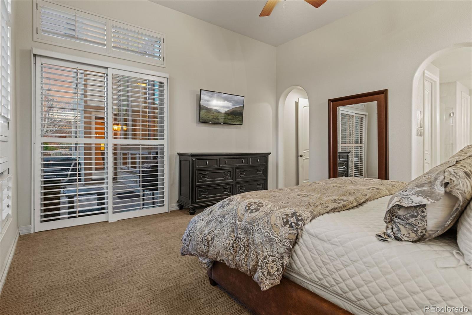 MLS Image #17 for 9797  sunset hill circle,lone tree, Colorado