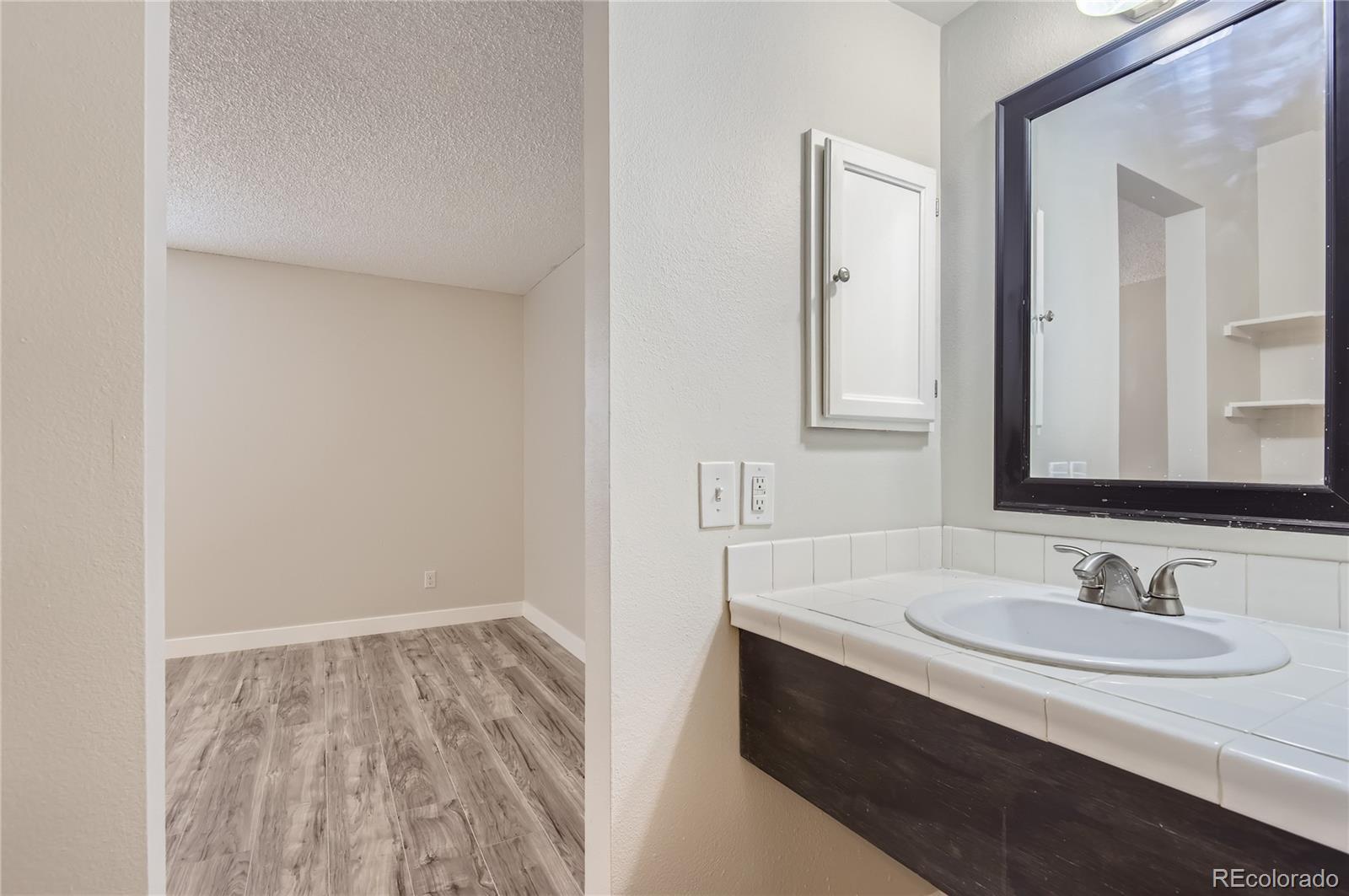 MLS Image #12 for 4281 s salida way,aurora, Colorado