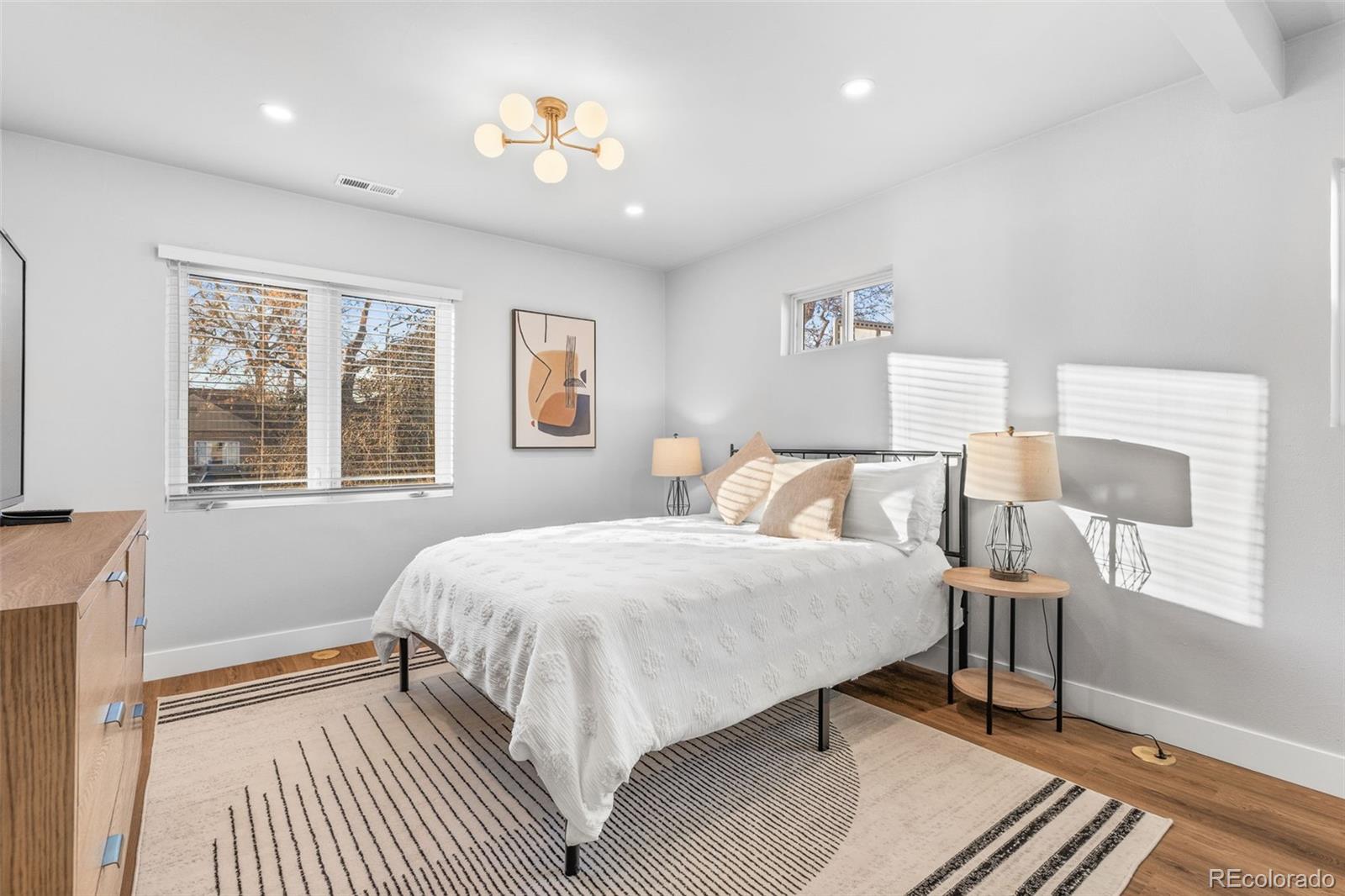 MLS Image #16 for 1220  ash street,denver, Colorado