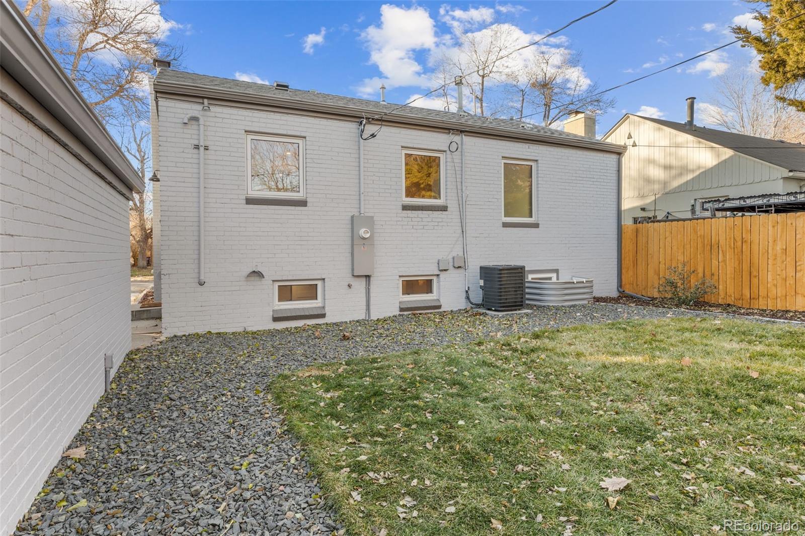 MLS Image #37 for 1220  ash street,denver, Colorado