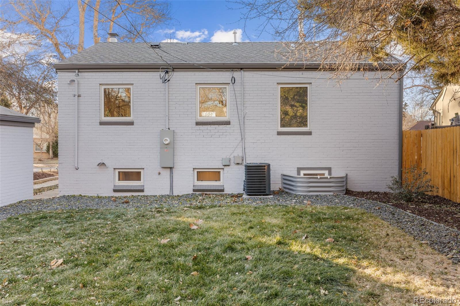 MLS Image #38 for 1220  ash street,denver, Colorado
