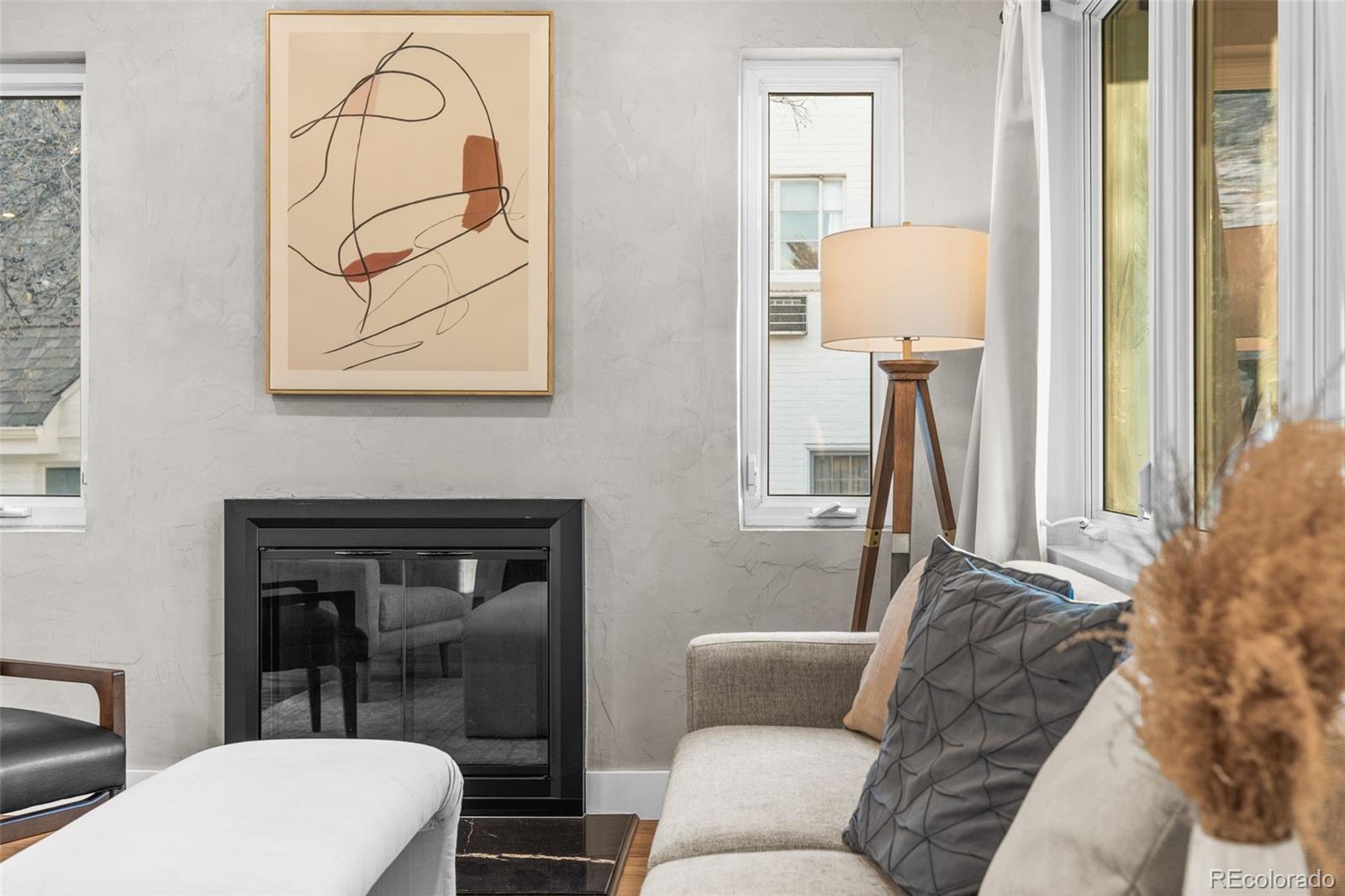 MLS Image #8 for 1220  ash street,denver, Colorado