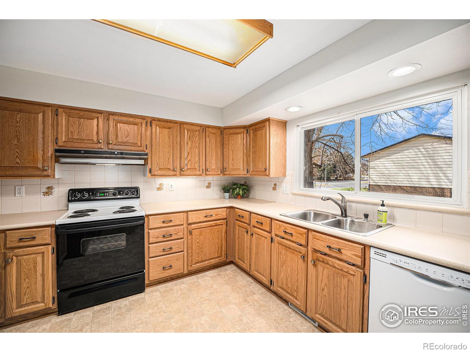 MLS Image #10 for 1529  ashcroft drive,longmont, Colorado