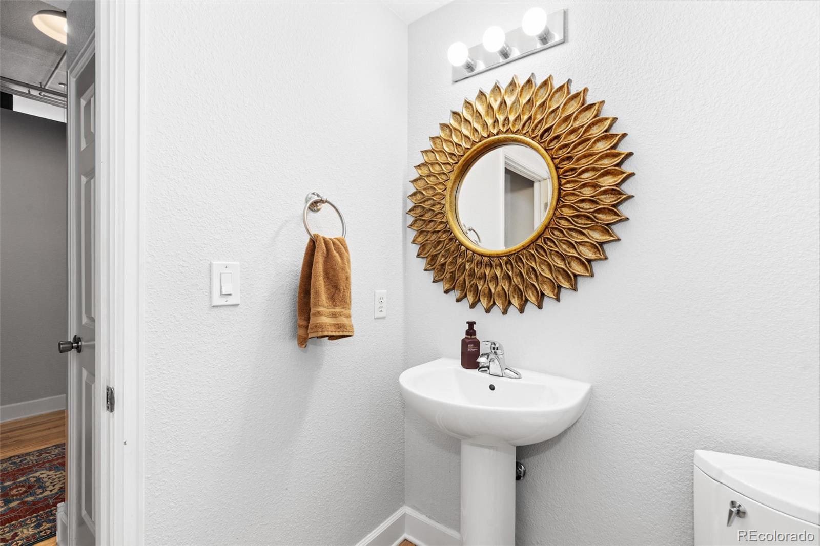 MLS Image #29 for 2560  blake ,denver, Colorado