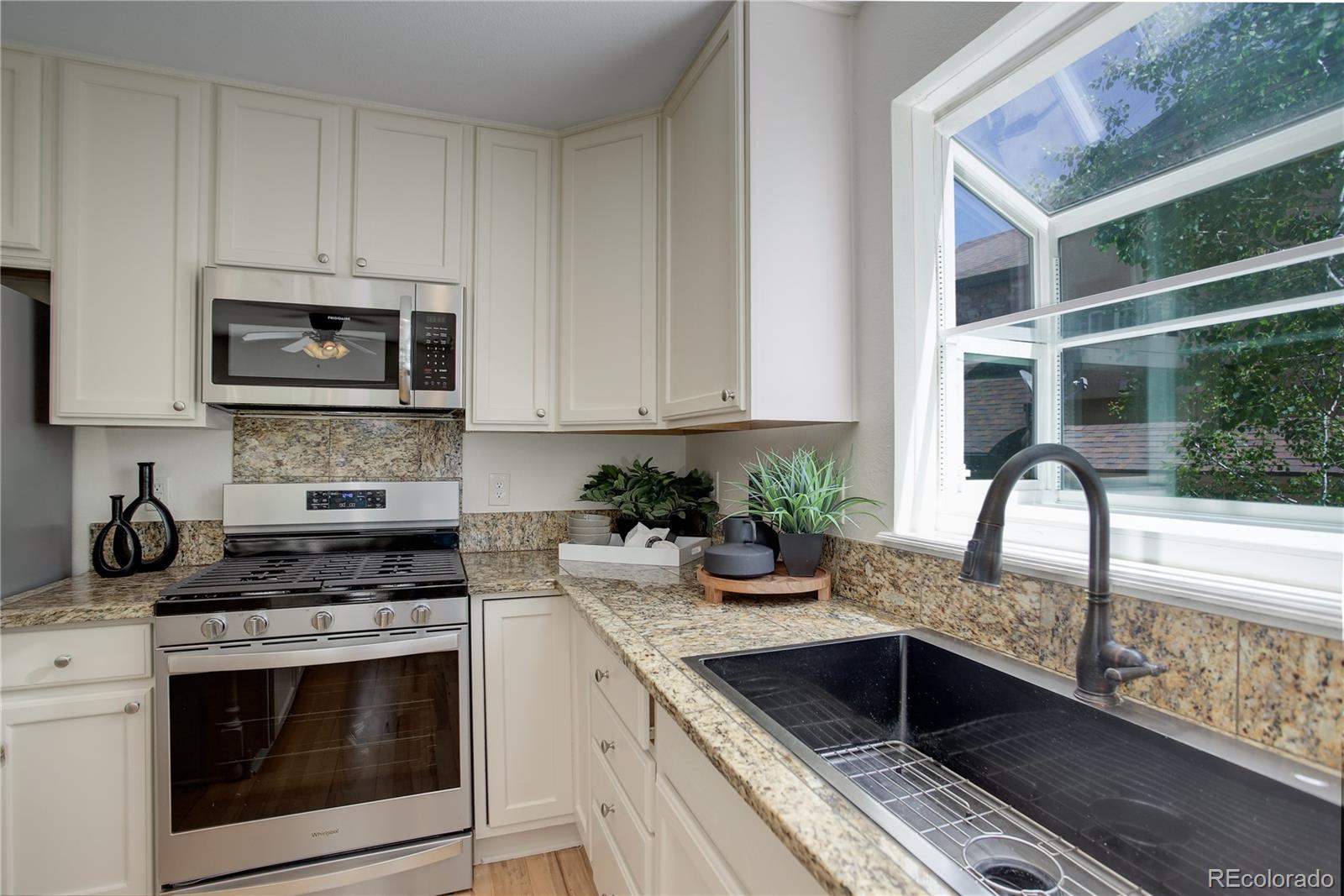 MLS Image #14 for 2840  canyon crest lane,highlands ranch, Colorado