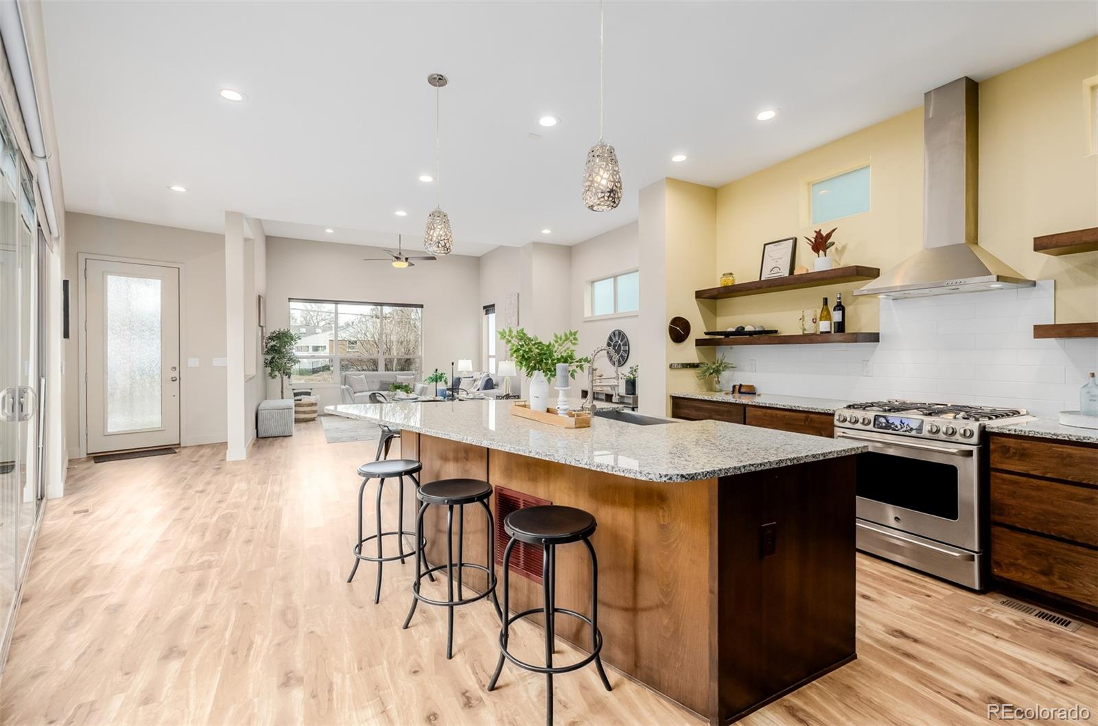 MLS Image #9 for 1848 w 68th avenue,denver, Colorado
