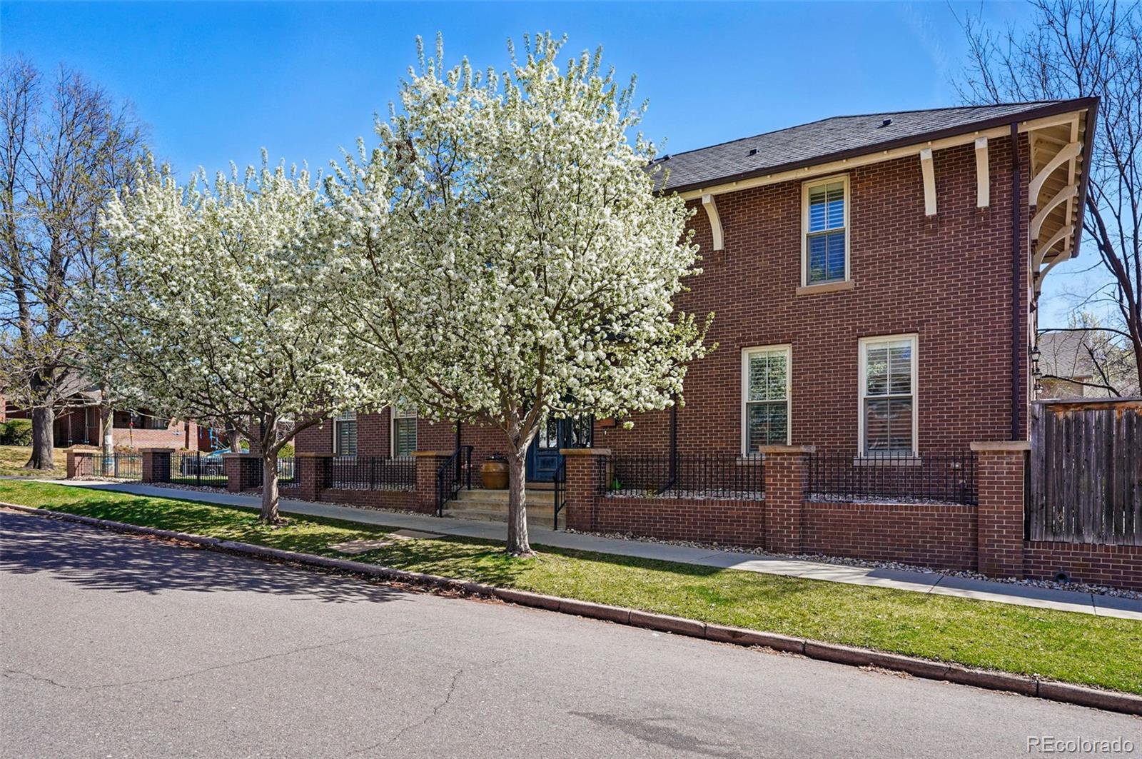 MLS Image #2 for 201 s lafayette street,denver, Colorado