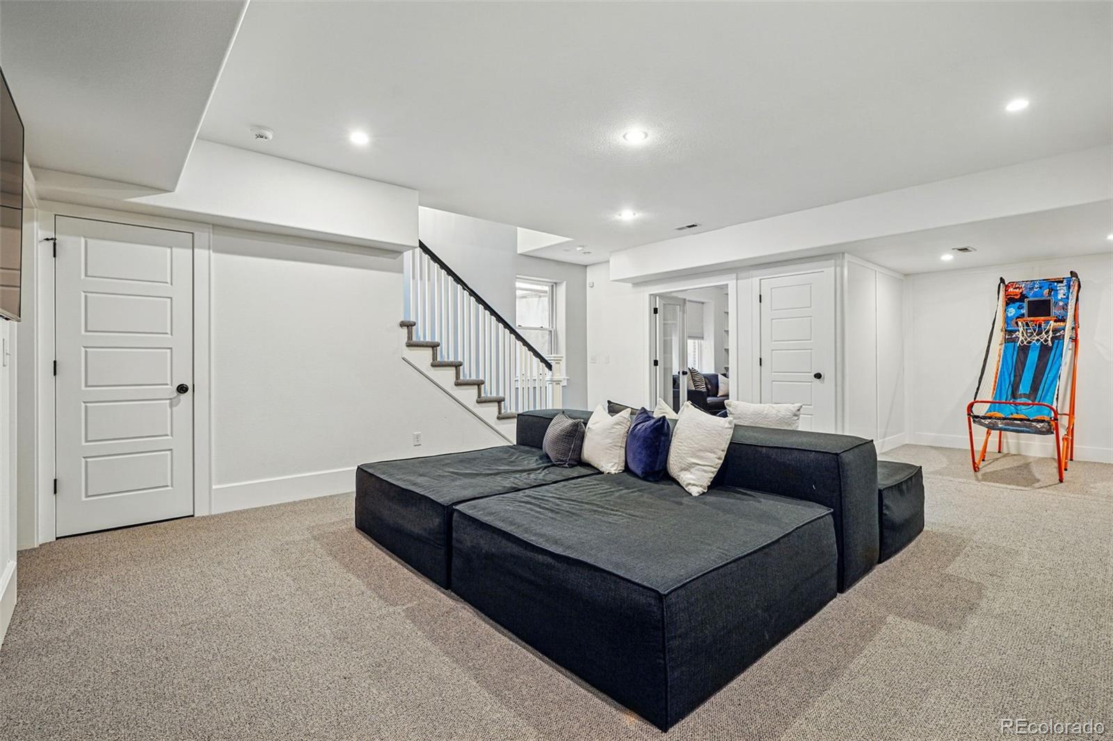 MLS Image #36 for 201 s lafayette street,denver, Colorado