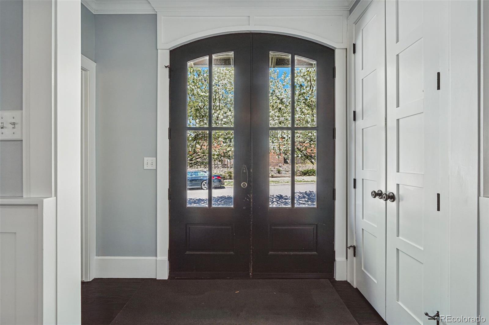 MLS Image #5 for 201 s lafayette street,denver, Colorado