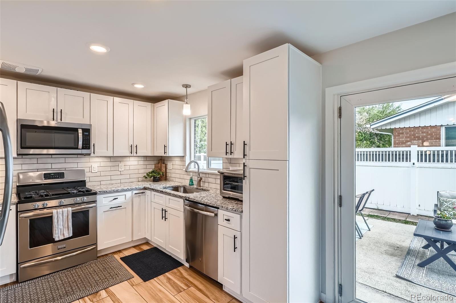 MLS Image #5 for 9580 w 12th place,lakewood, Colorado