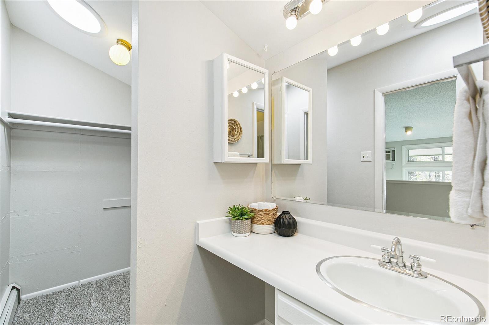 MLS Image #14 for 1842  canyon boulevard,boulder, Colorado