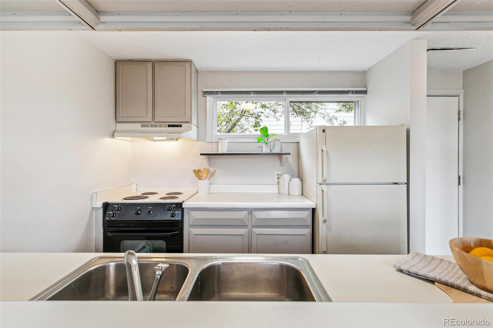 MLS Image #8 for 1842  canyon boulevard,boulder, Colorado