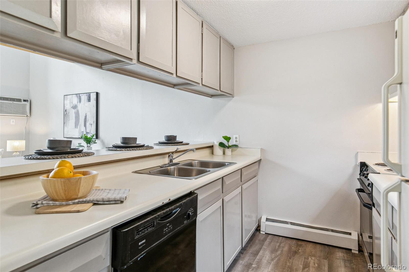 MLS Image #9 for 1842  canyon boulevard,boulder, Colorado