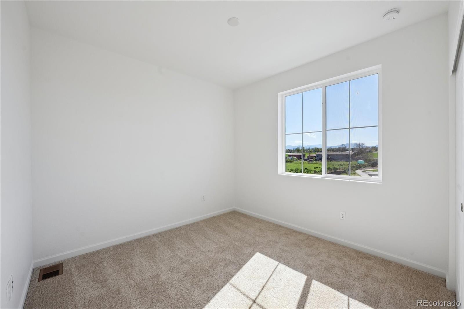 MLS Image #10 for 1374  penner drive,erie, Colorado