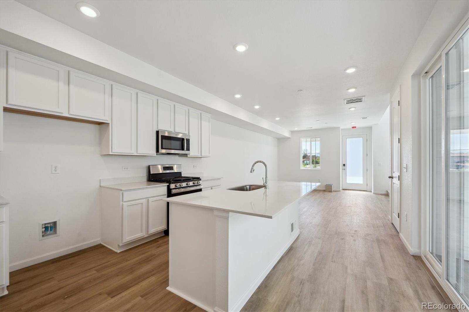 MLS Image #8 for 1374  penner drive,erie, Colorado