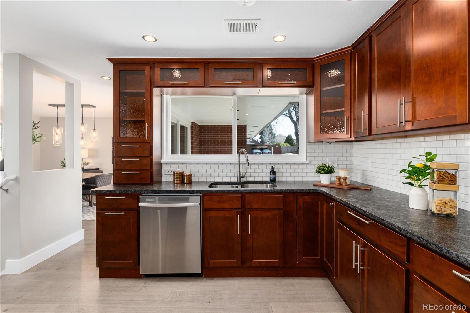 MLS Image #11 for 5743  field street,arvada, Colorado
