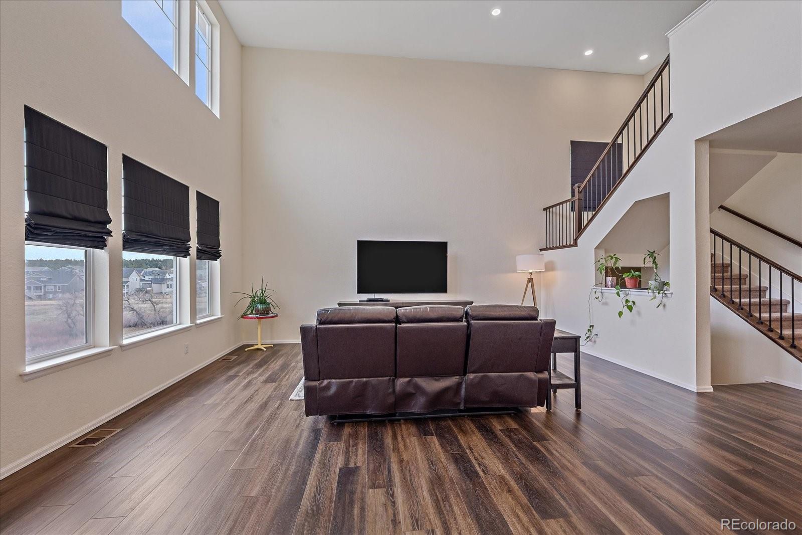 MLS Image #3 for 1202  lance leaf court,elizabeth, Colorado