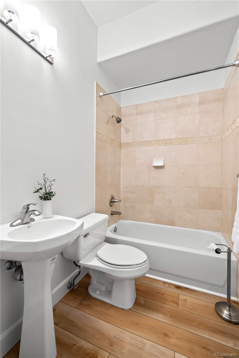 MLS Image #7 for 45 n ogden street,denver, Colorado