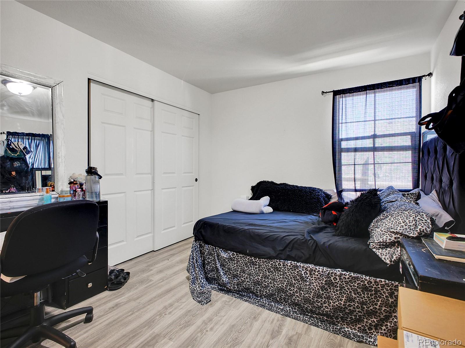 MLS Image #19 for 19155  robins drive,denver, Colorado