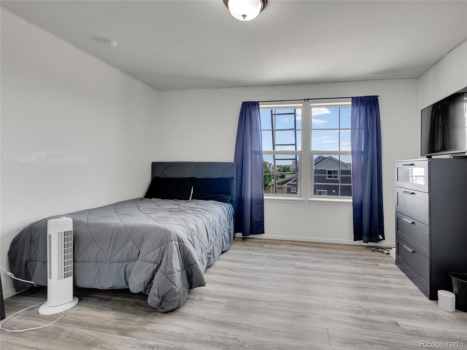MLS Image #20 for 19155  robins drive,denver, Colorado