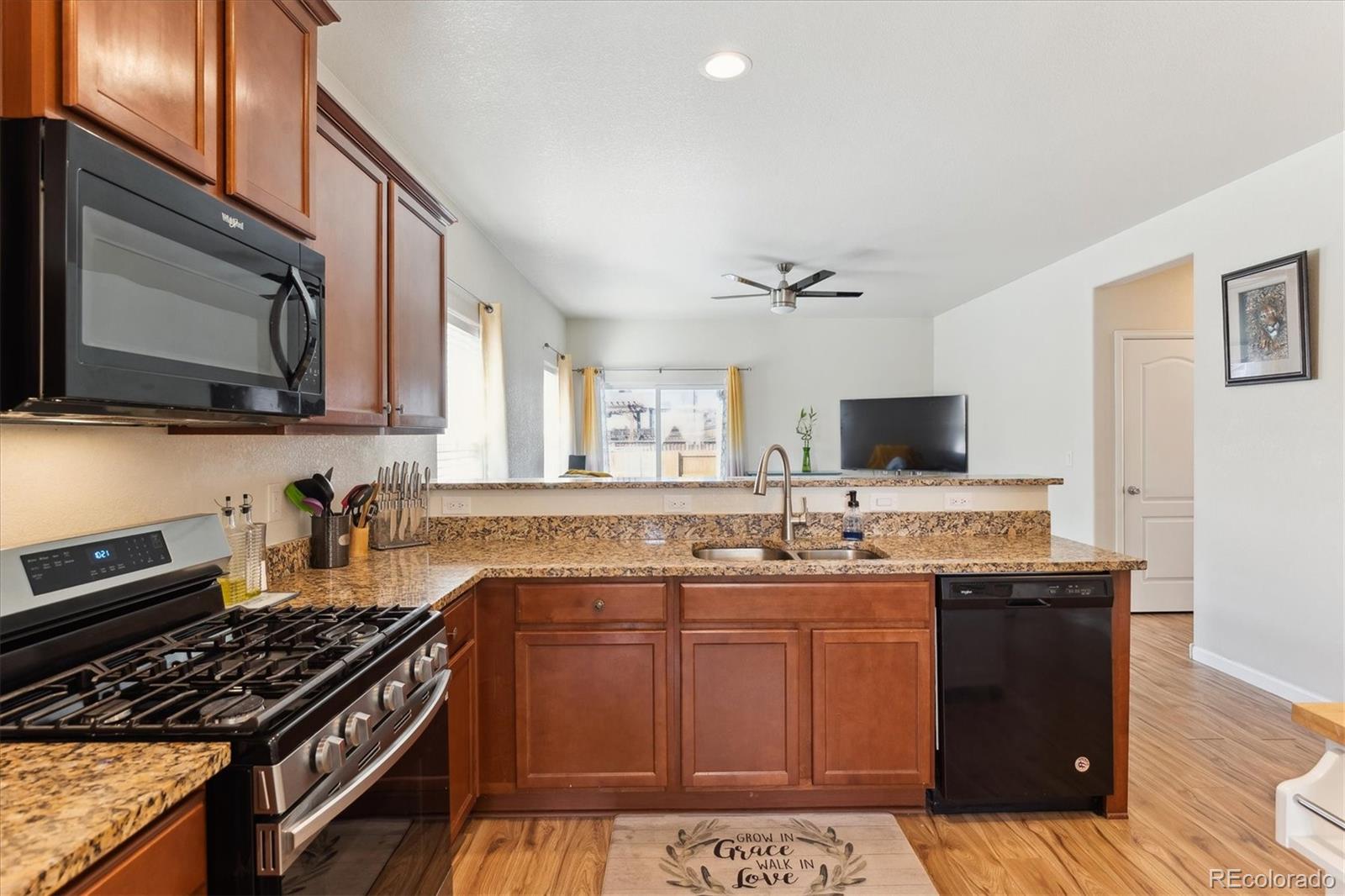 MLS Image #7 for 9533  cherry lane,thornton, Colorado