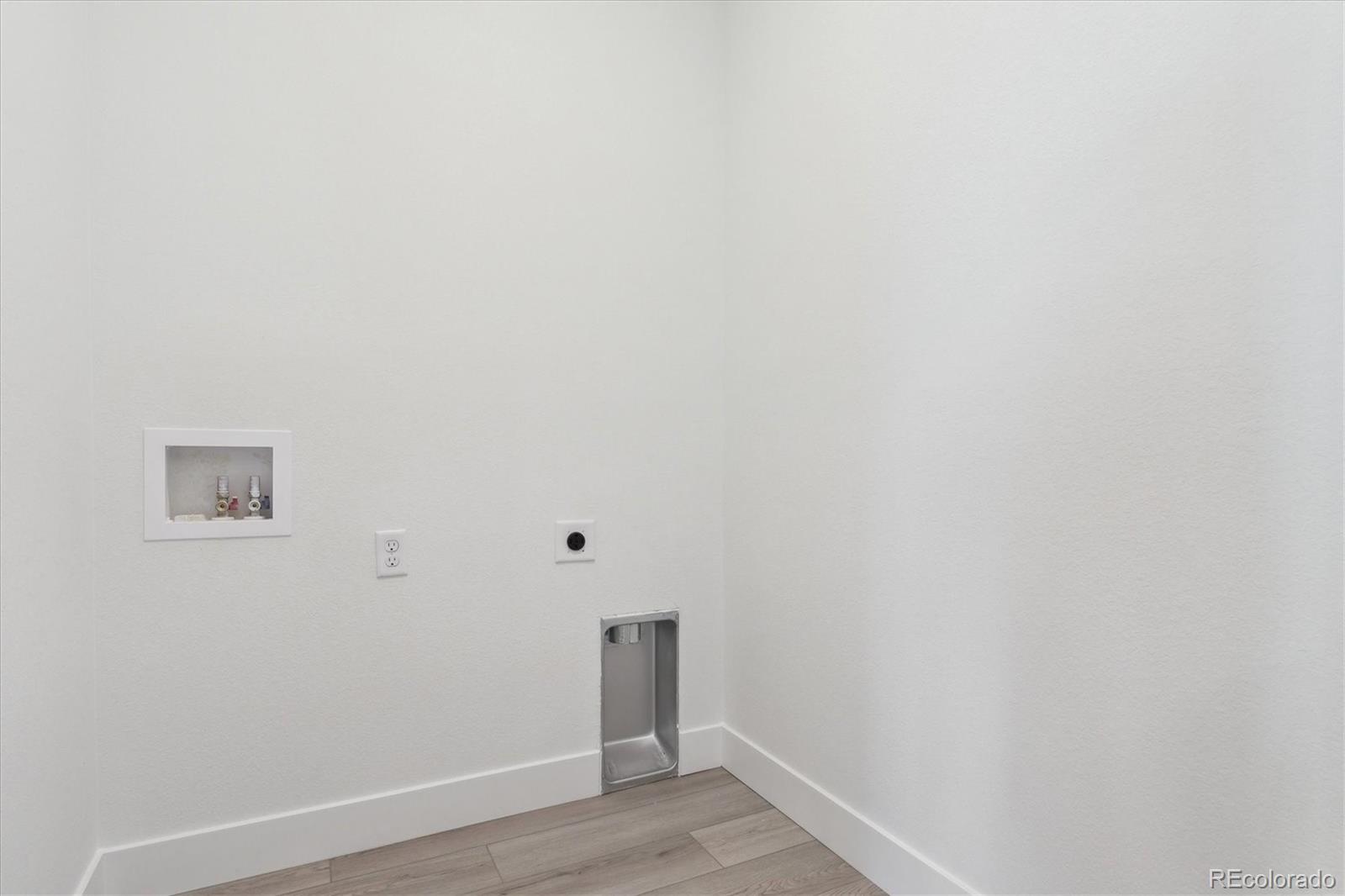 MLS Image #18 for 8229  butte creek street,littleton, Colorado