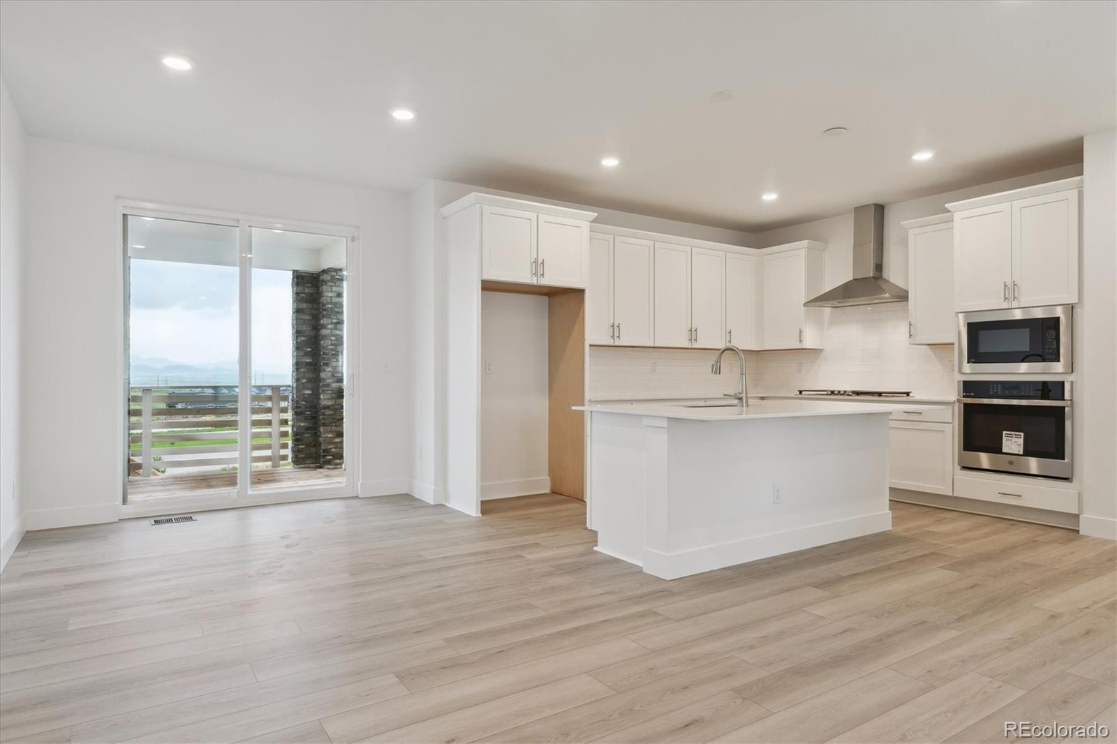 MLS Image #6 for 8229  butte creek street,littleton, Colorado