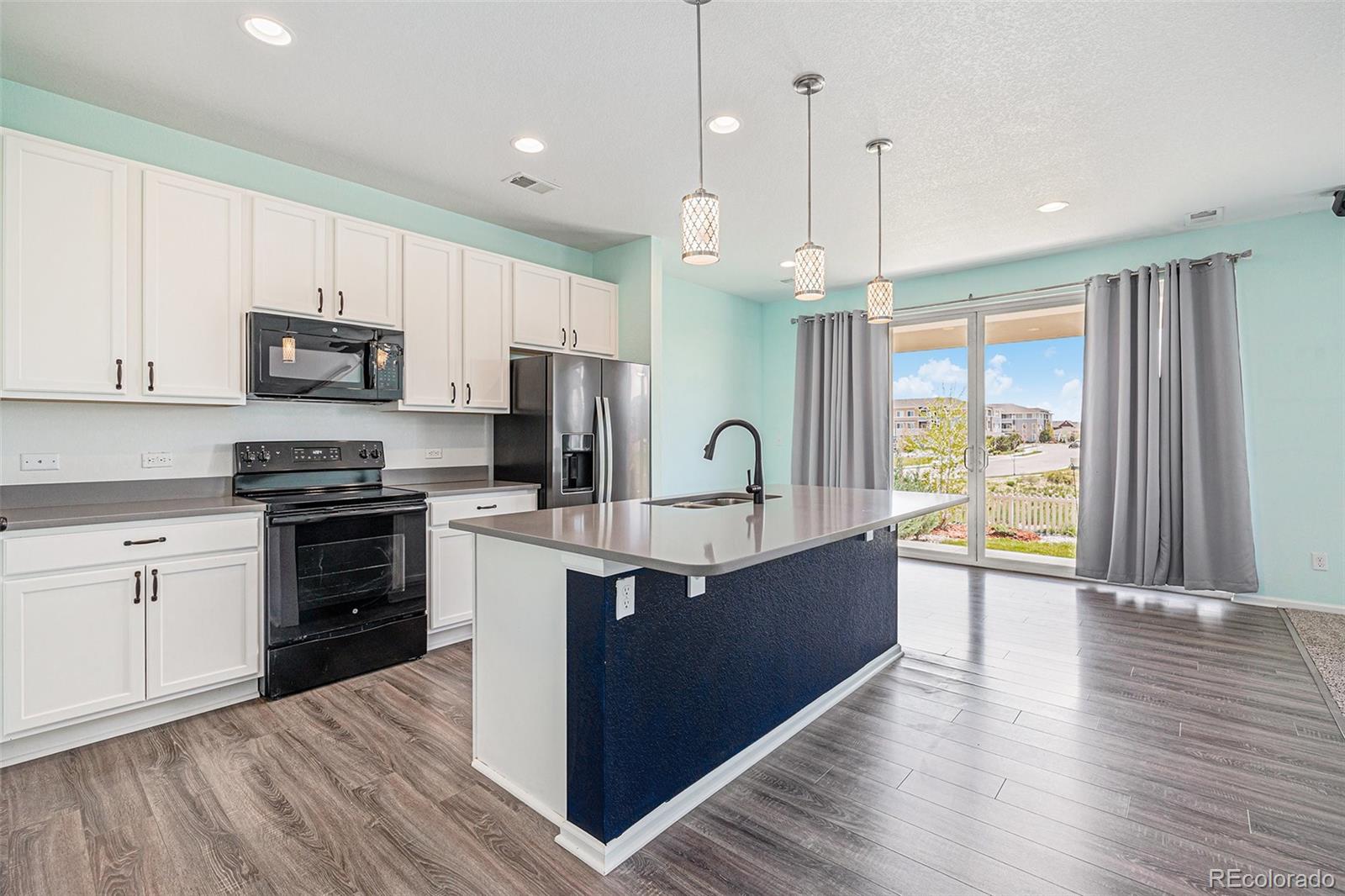 MLS Image #5 for 10506  akron street,commerce city, Colorado