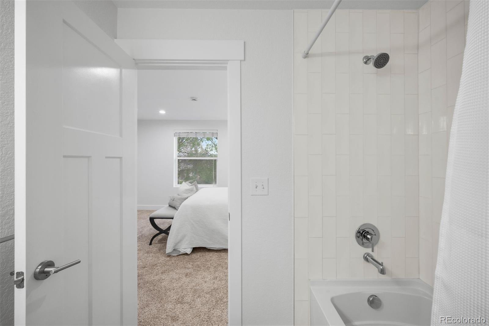 MLS Image #13 for 3028 n gilpin street,denver, Colorado