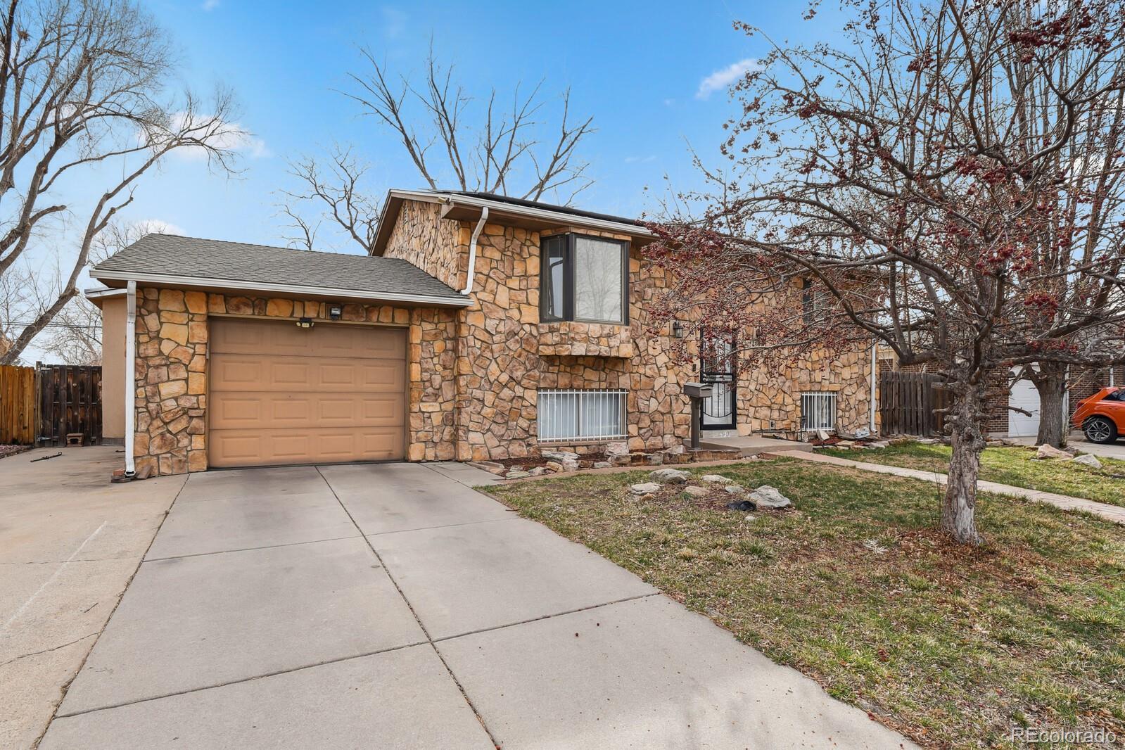 MLS Image #2 for 1390 s ammons street,lakewood, Colorado