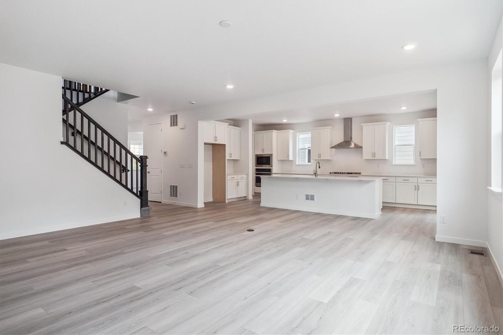 MLS Image #4 for 9185  gold lace place,highlands ranch, Colorado