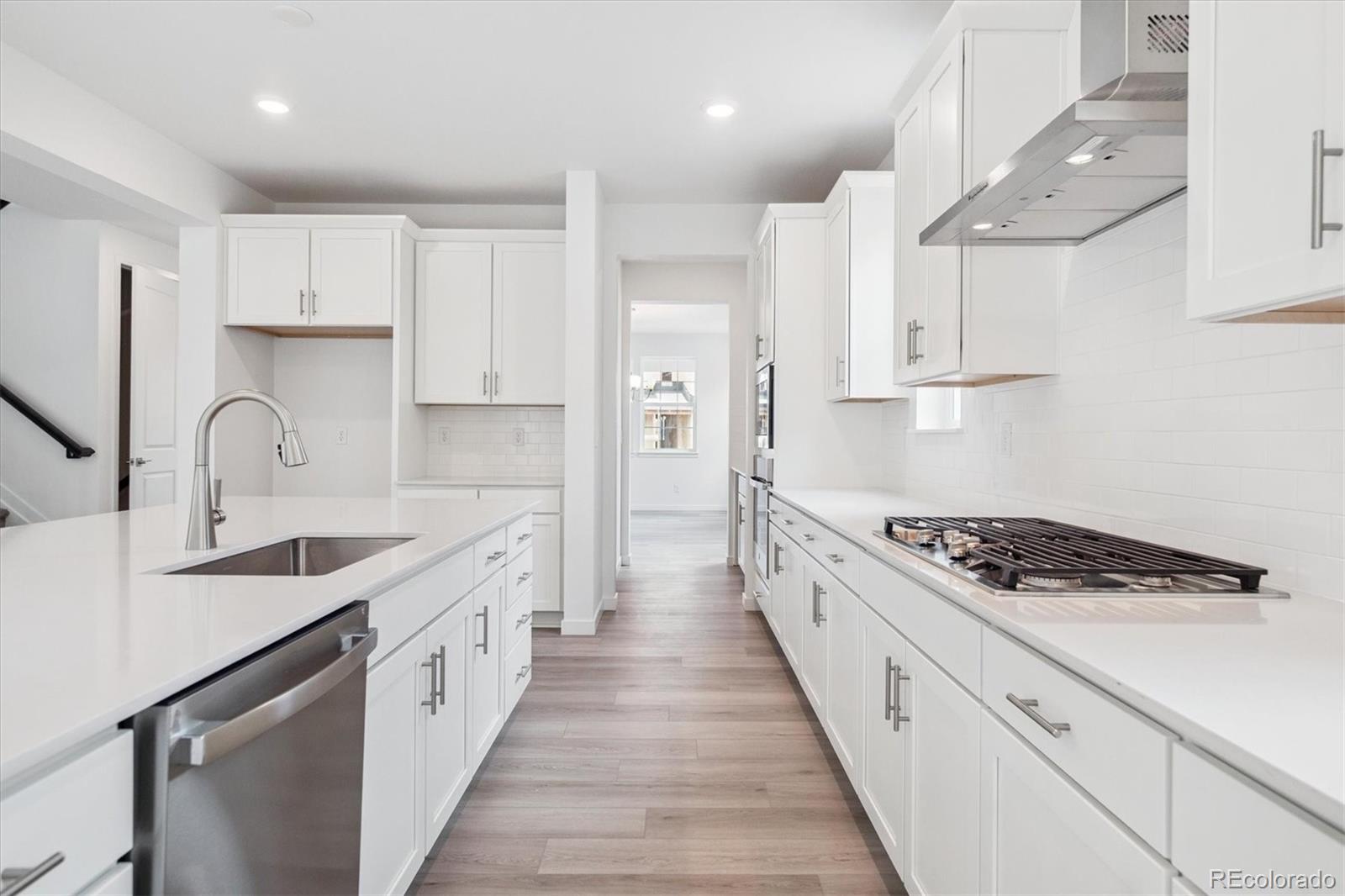 MLS Image #6 for 9185  gold lace place,highlands ranch, Colorado