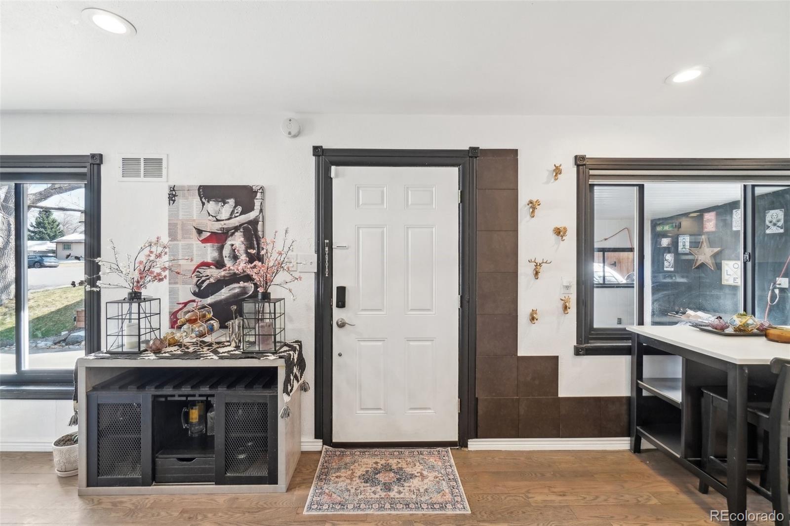MLS Image #6 for 1325 s clermont street,denver, Colorado
