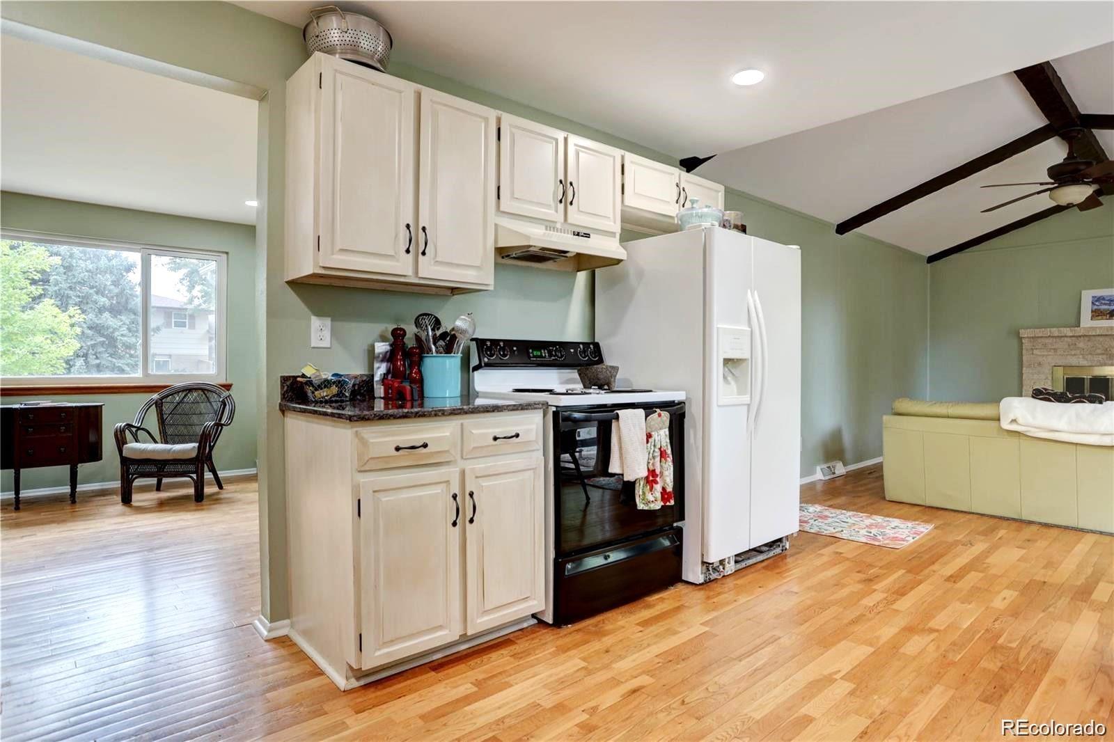 MLS Image #3 for 4665 e peakview avenue,centennial, Colorado
