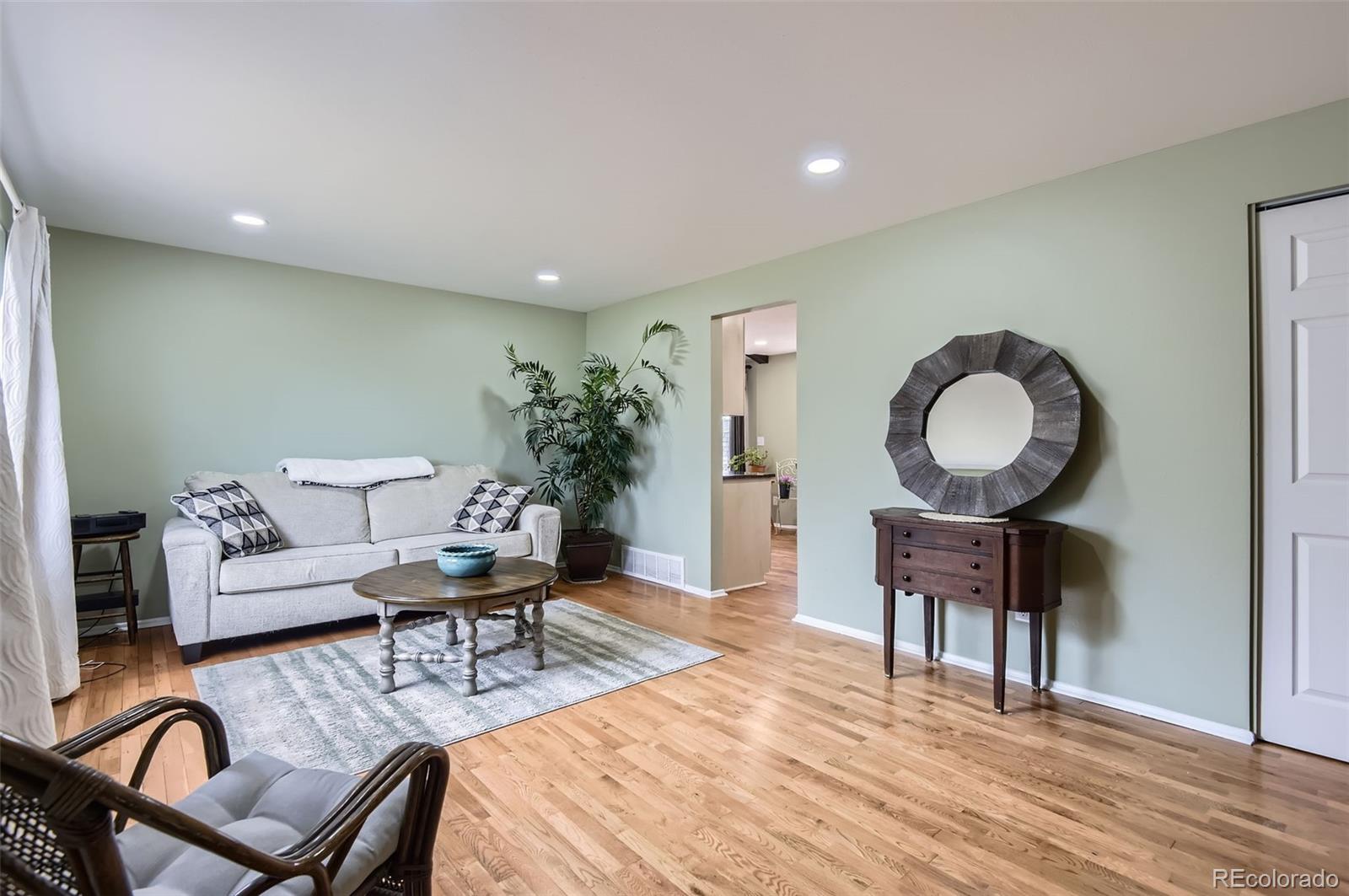 MLS Image #5 for 4665 e peakview avenue,centennial, Colorado