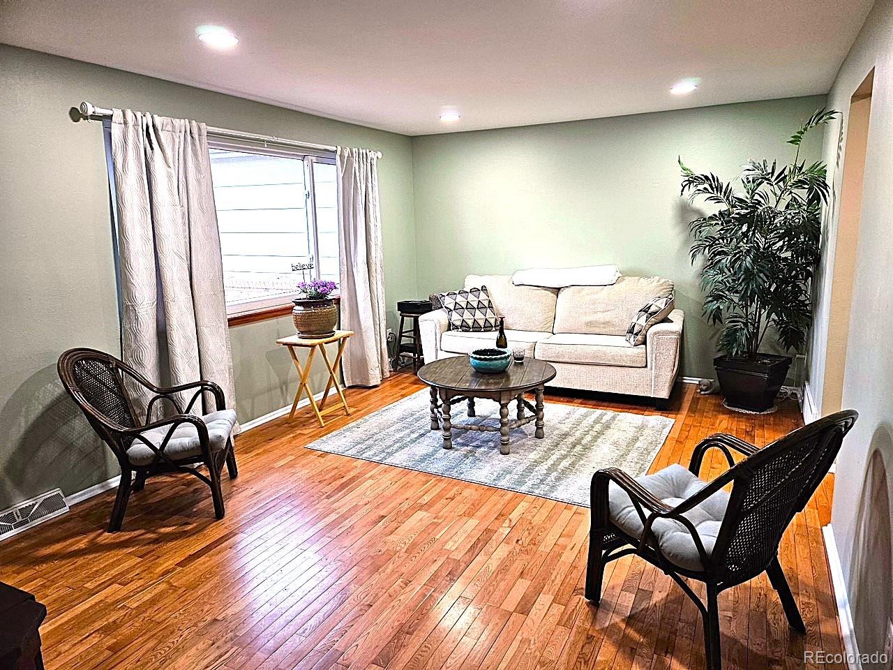 MLS Image #9 for 4665 e peakview avenue,centennial, Colorado
