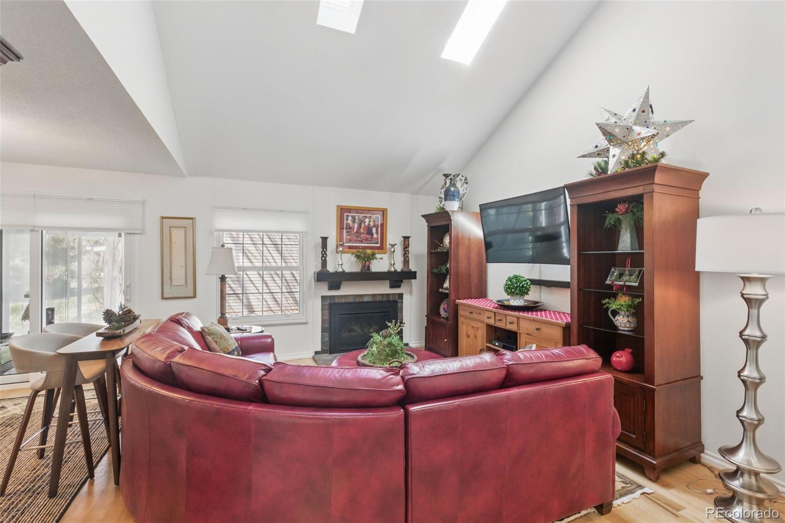MLS Image #0 for 2752 s heather gardens way,aurora, Colorado