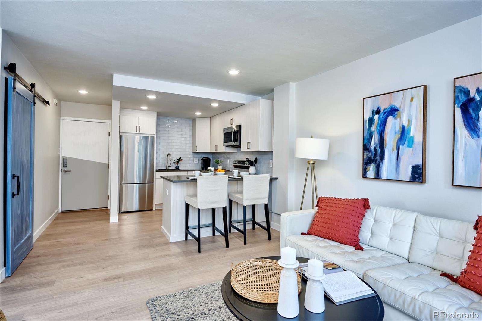 MLS Image #4 for 830 n sherman street,denver, Colorado