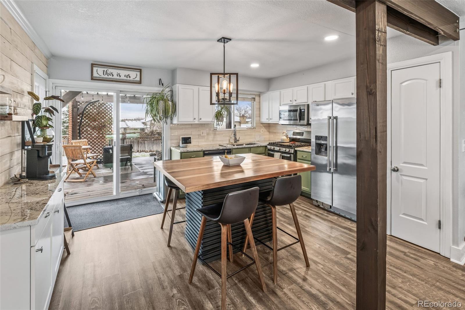 MLS Image #10 for 4512 s yank street,morrison, Colorado