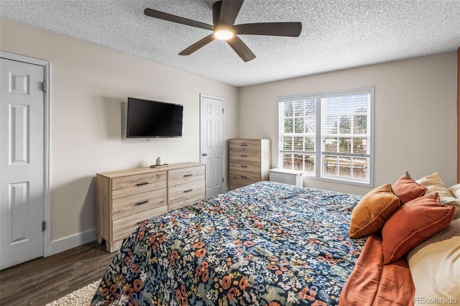 MLS Image #18 for 4512 s yank street,morrison, Colorado