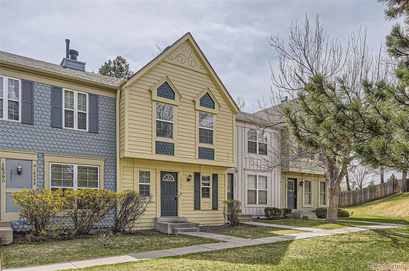 MLS Image #1 for 1639 s ivory circle,aurora, Colorado