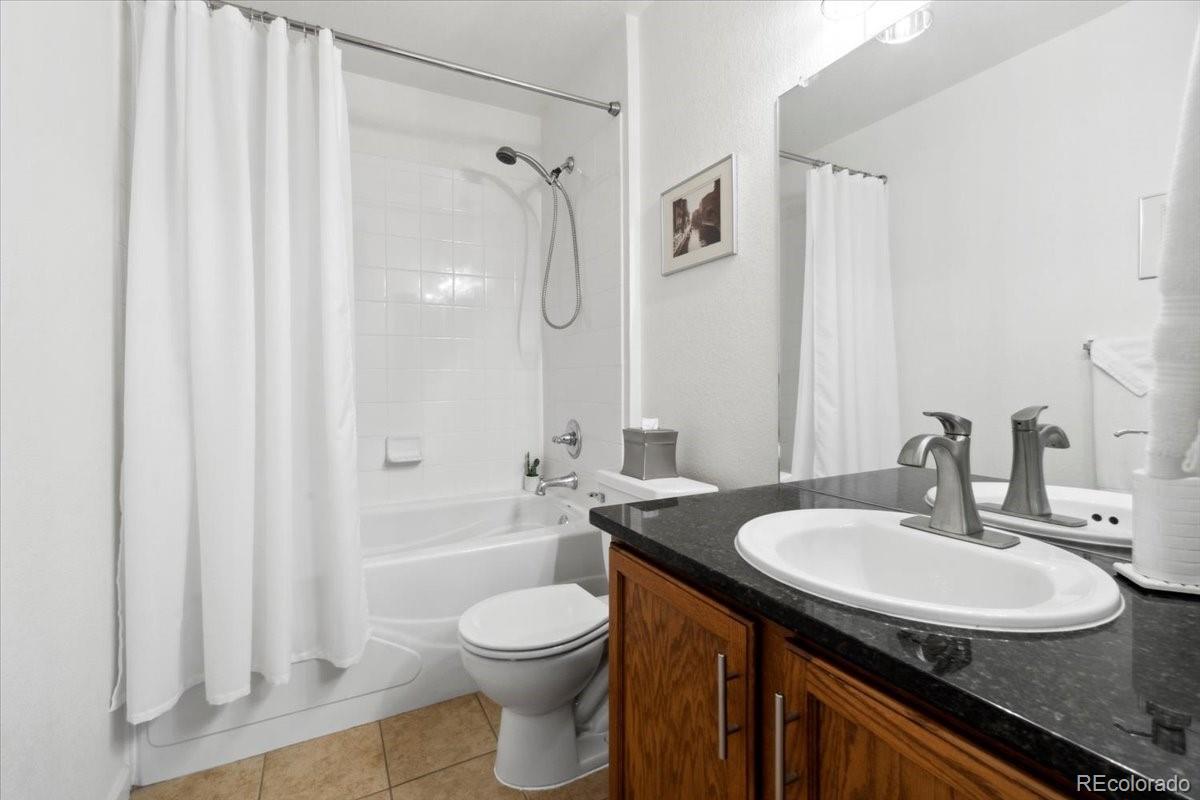 MLS Image #17 for 1761 s buchanan circle,aurora, Colorado